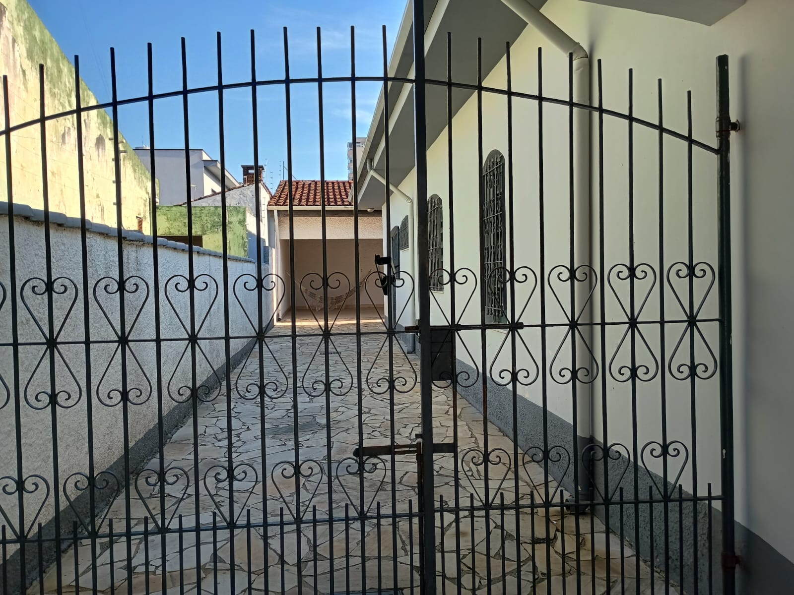 Imagem Casa com 3 Quartos à Venda, 200 m² em Indaiá - Caraguatatuba Imagem Casa com 3 Quartos à Venda, 200 m² em Indaiá - Caraguatatuba