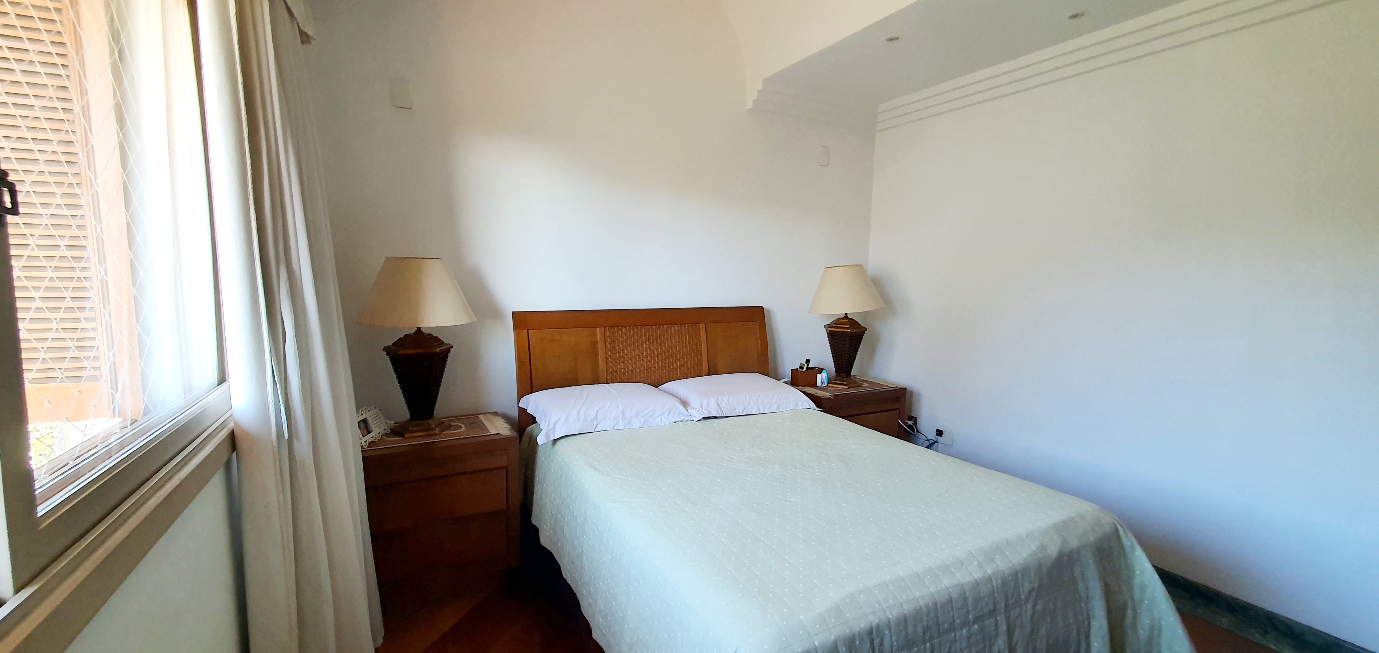 Imagem Casa de Condomínio com 3 Quartos à Venda, 340 m²em Menino Deus - Porto Alegre