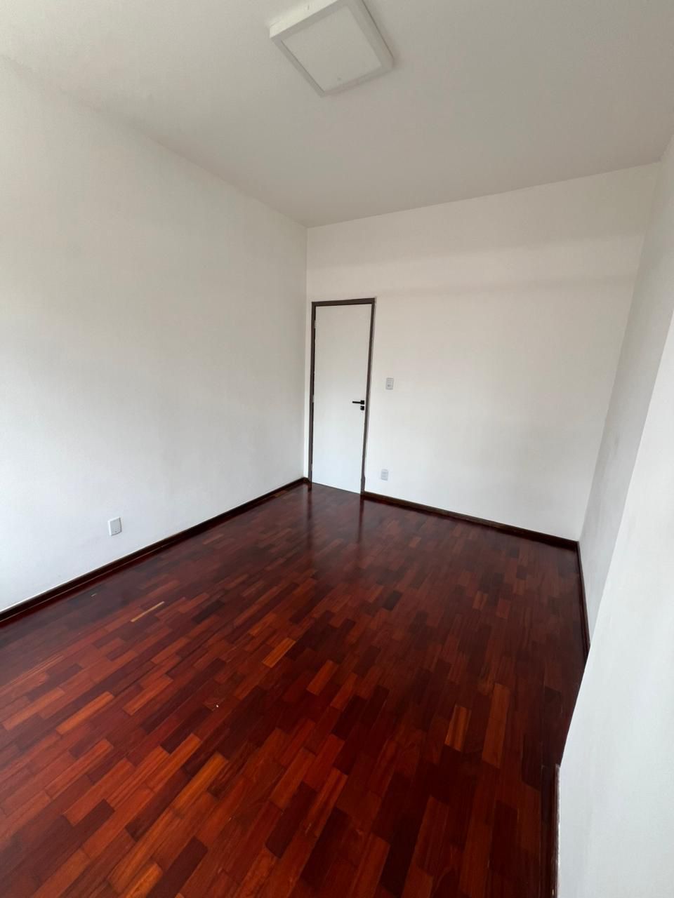 Imagem Apartamento com 3 Quartos à Venda, 92 m²em Batista Campos - Belém