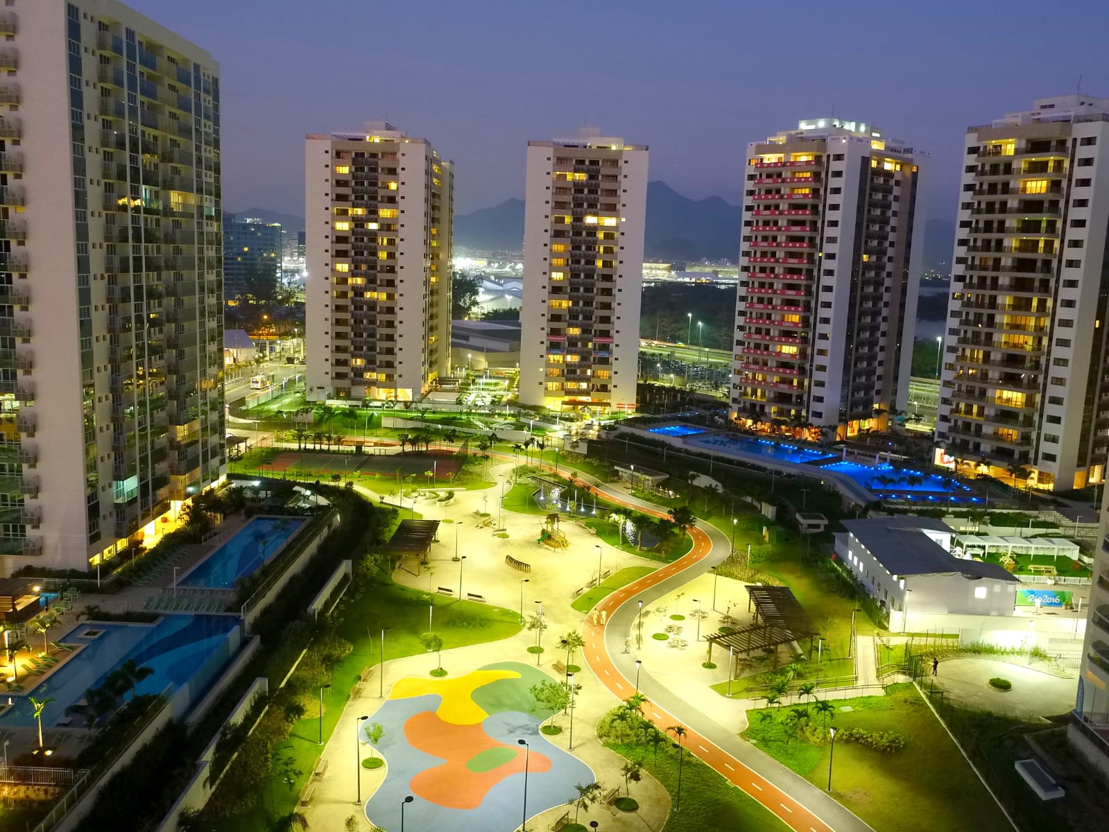 Imagem Apartamento com 2 Quartos à Venda, 86 m² em Barra Olímpica - Rio de Janeiro Imagem Apartamento com 2 Quartos à Venda, 86 m² em Barra Olímpica - Rio de Janeiro