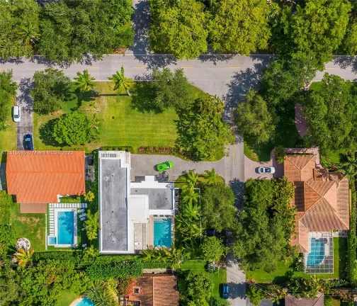 Imagem Casa com 5 Quartos à Venda, 387 m²em Alphaville Residencial Um - Barueri