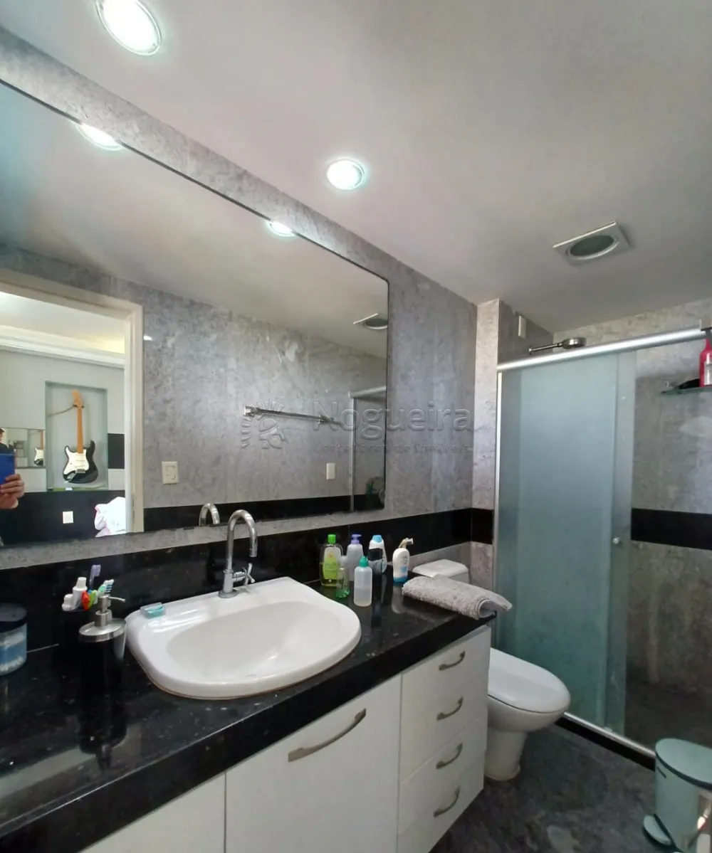 Imagem Apartamento com 4 Quartos à Venda, 246 m²em Pina - Recife