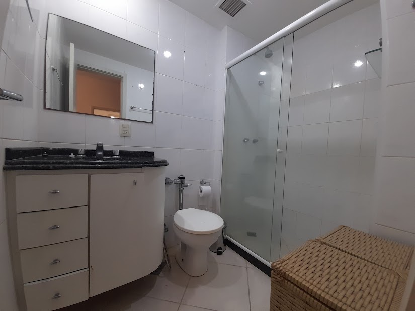 Imagem Apartamento com 2 Quartos para Alugar, 72 m² em Barra da Tijuca - Rio de Janeiro Imagem Apartamento com 2 Quartos para Alugar, 72 m² em Barra da Tijuca - Rio de Janeiro