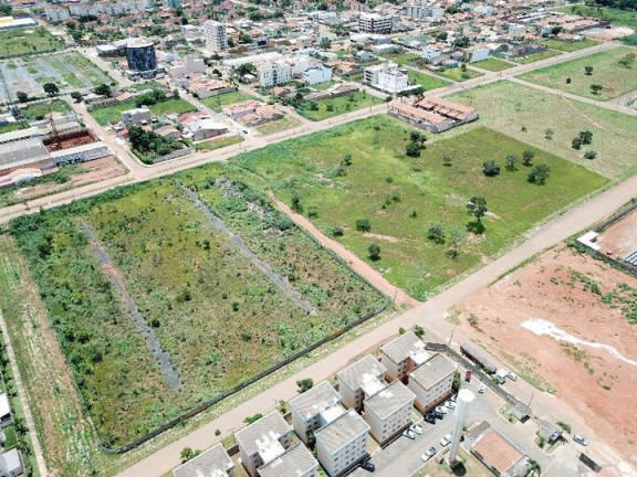Imagem Terreno à Venda, 15.000 m² em Parque Esplanada III - Valparaíso de Goiás