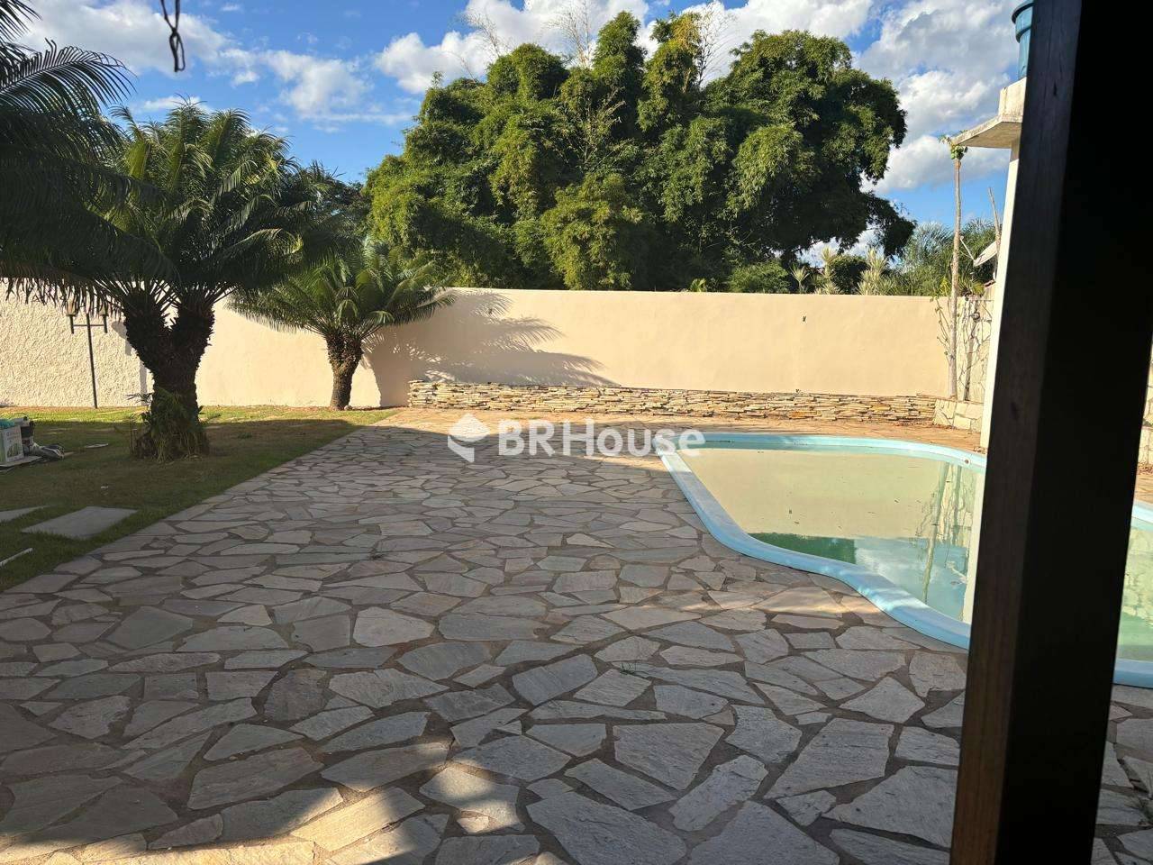 Imagem Casa de Condomínio com 3 Quartos à Venda, 250 m² em  - 