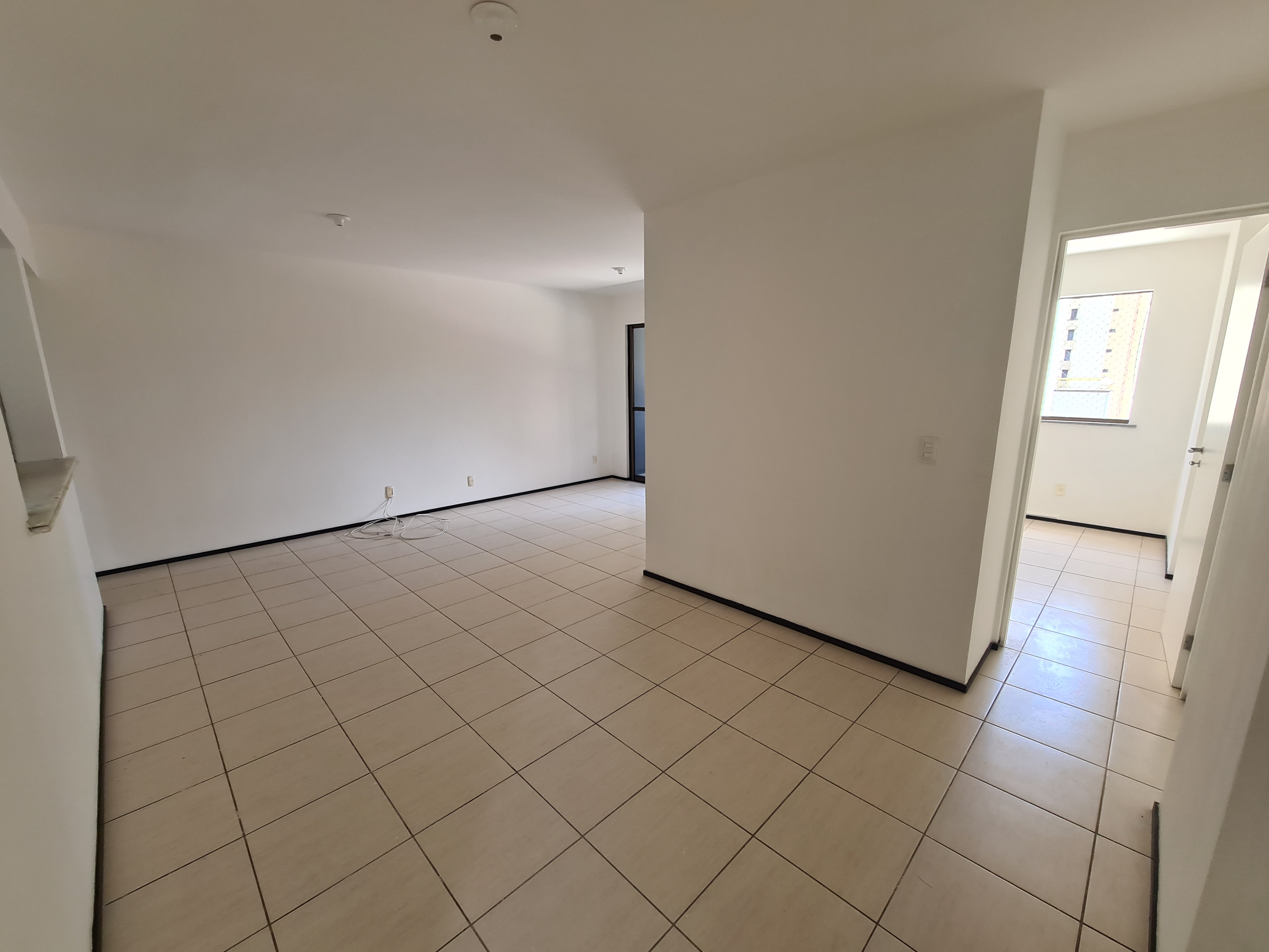 Imagem Apartamento com 3 Quartos para Alugar, 83 m²em Meireles - Fortaleza