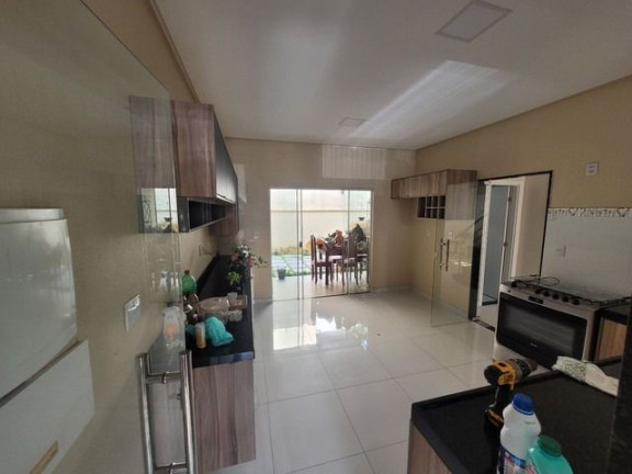 Imagem Casa de Condomínio com 4 Quartos à Venda, 195 m² em Curió-Utinga - Belém