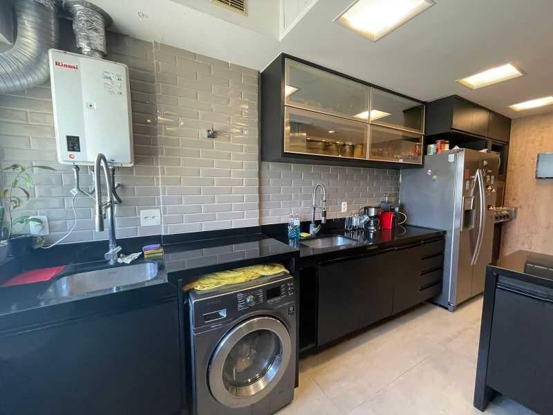 Imagem Apartamento com 3 Quartos à Venda, 104 m²em Camboinhas - Niterói Imagem Apartamento com 3 Quartos à Venda, 104 m²em Camboinhas - Niterói