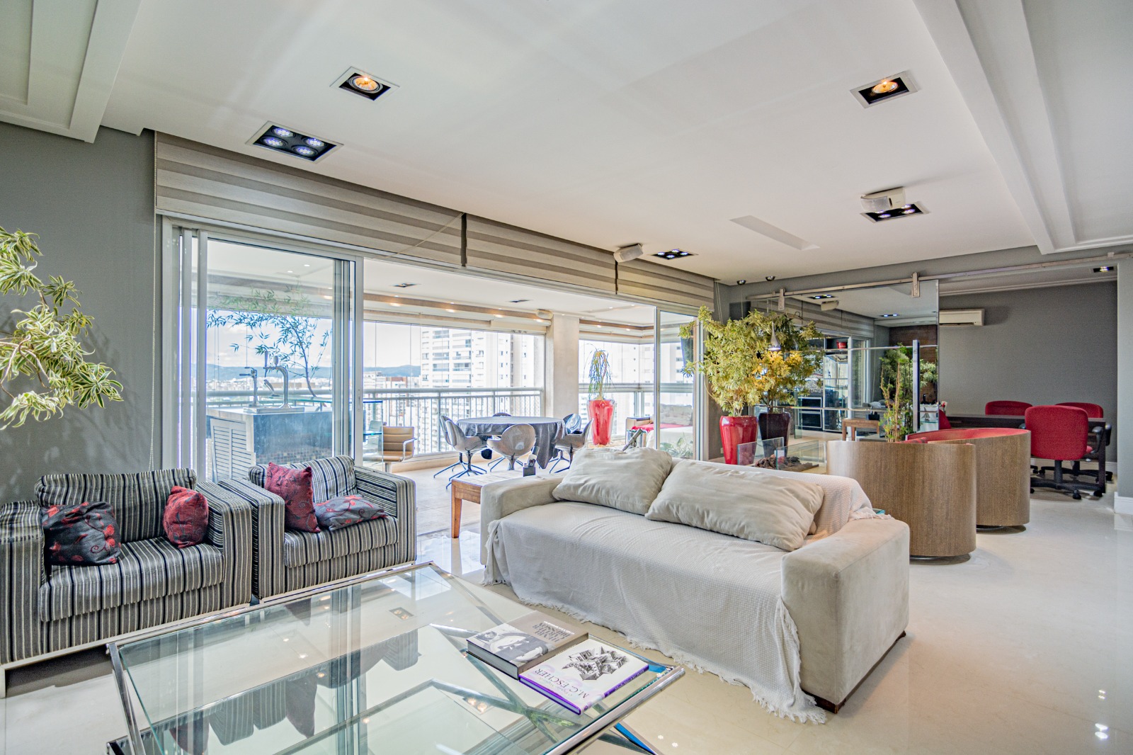 Imagem Apartamento com 4 Quartos à Venda, 206 m² em Vila Romana - São Paulo Imagem Apartamento com 4 Quartos à Venda, 206 m² em Vila Romana - São Paulo