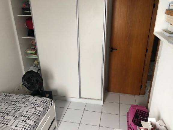 Imagem Apartamento com 3 Quartos à Venda, 82 m² em Espinheiro - Recife