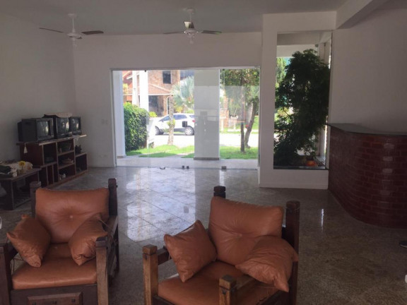 Casa de Condomínio com 3 Quartos à Venda, 270 m² em Boungainvillé II - Peruíbe