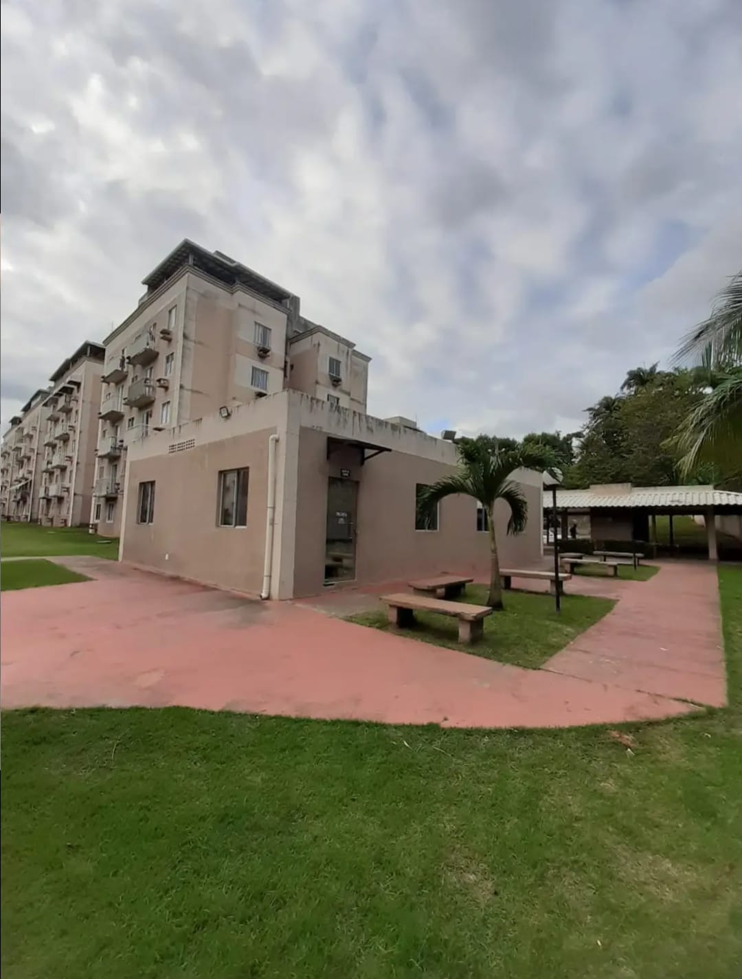 Imagem Apartamento com 3 Quartos para Alugar, 52 m²em Quintas do Picuaia  - Lauro de Freitas 