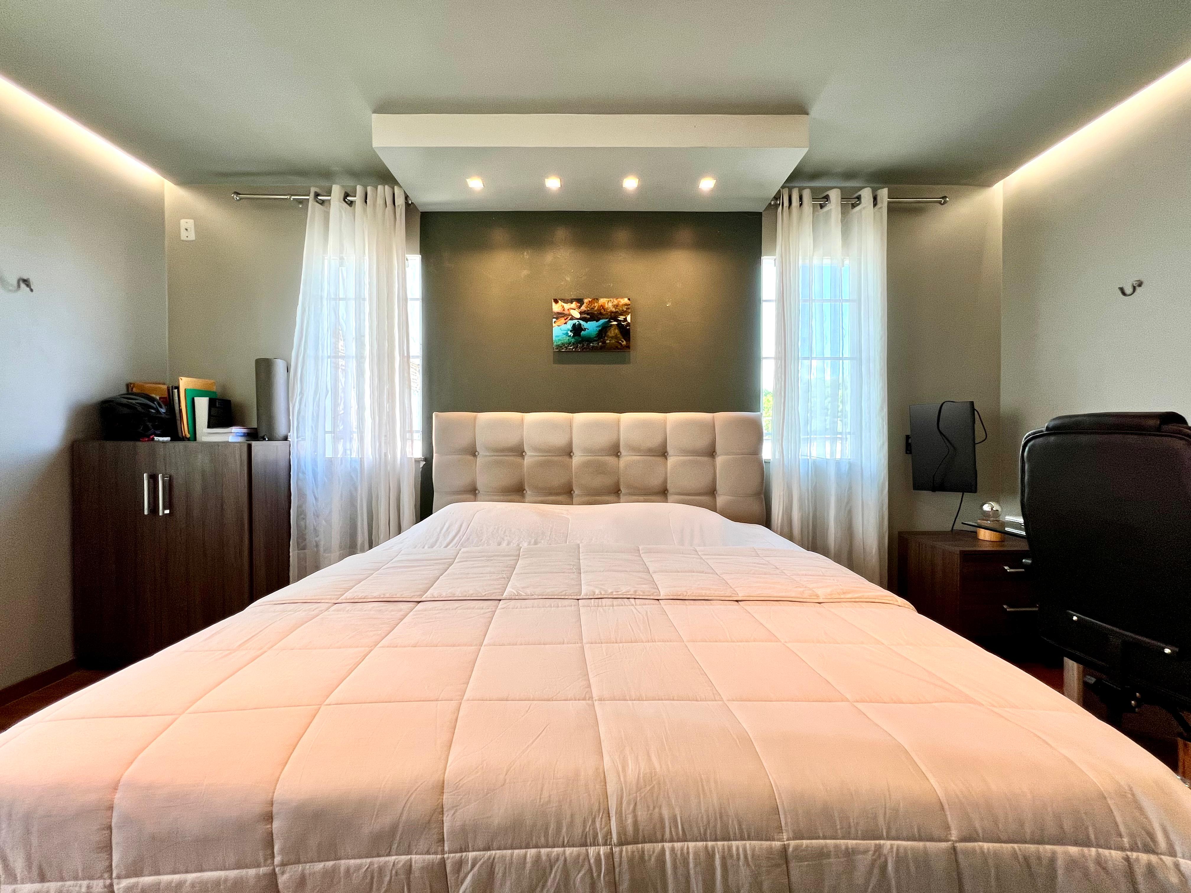 Imagem Casa com 3 Quartos à Venda, 370 m²em Curió-Utinga - Belém