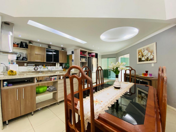 Imagem Casa com 3 Quartos à Venda, 5 m² em Marco - Belém Imagem Casa com 3 Quartos à Venda, 5 m² em Marco - Belém
