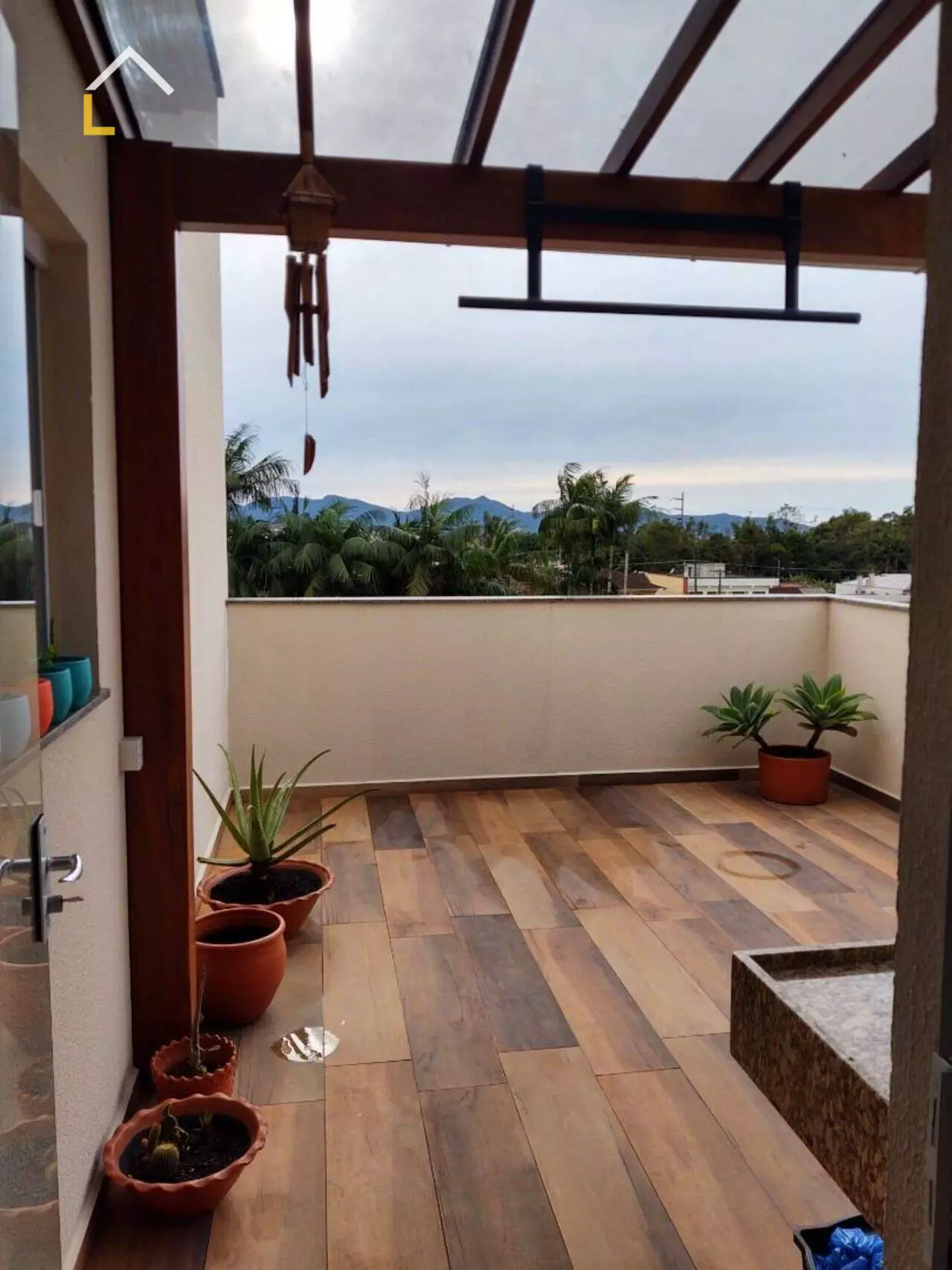 Imagem Cobertura com 3 Quartos à Venda, 118 m²em Iririú - Joinville