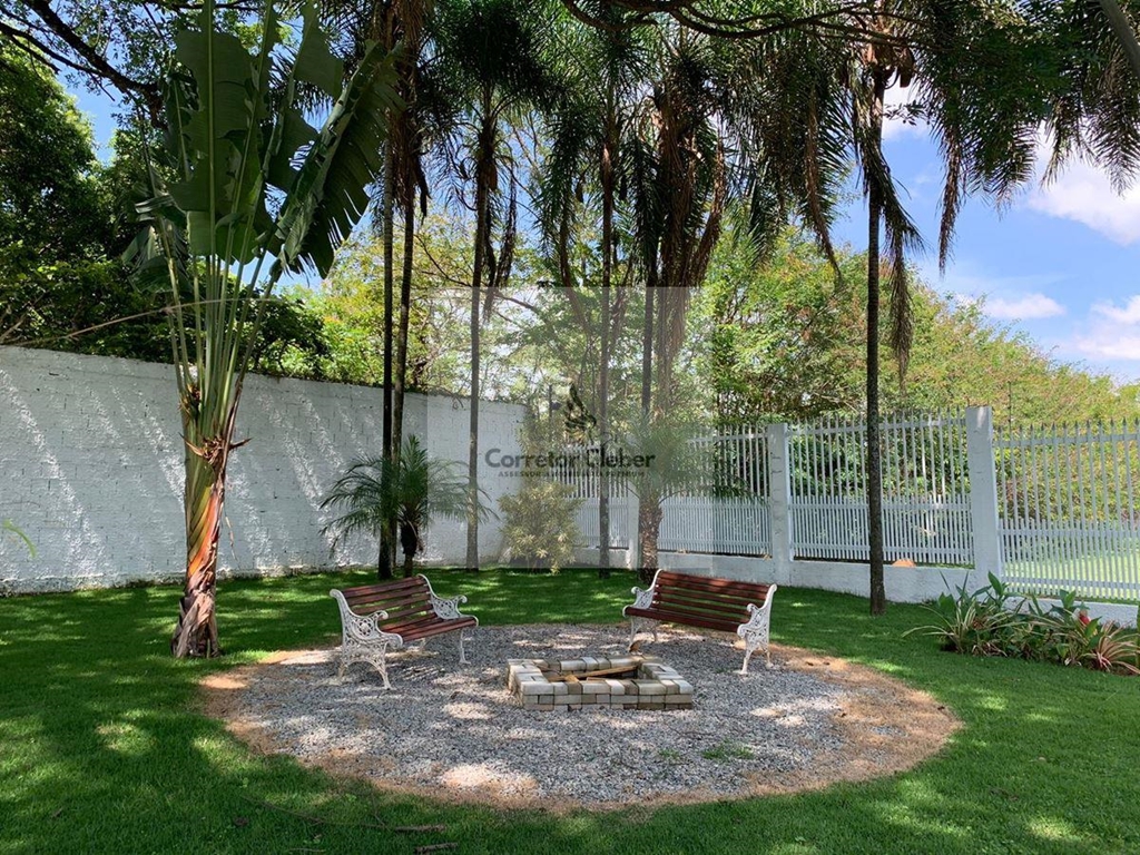Imagem Casa de Condomínio com 4 Quartos à Venda ou Locação, 510 m²em Park Way - Brasília Imagem Casa de Condomínio com 4 Quartos à Venda ou Locação, 510 m²em Park Way - Brasília