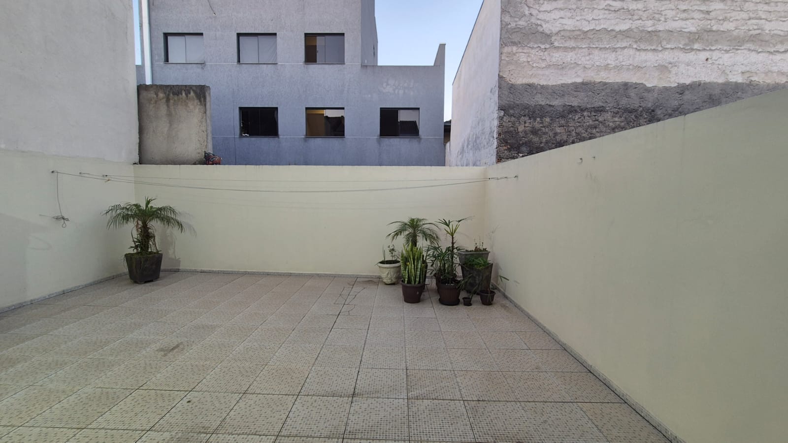 Imagem Sobrado com 3 Quartos à Venda, 177 m² em Cajuru - Curitiba