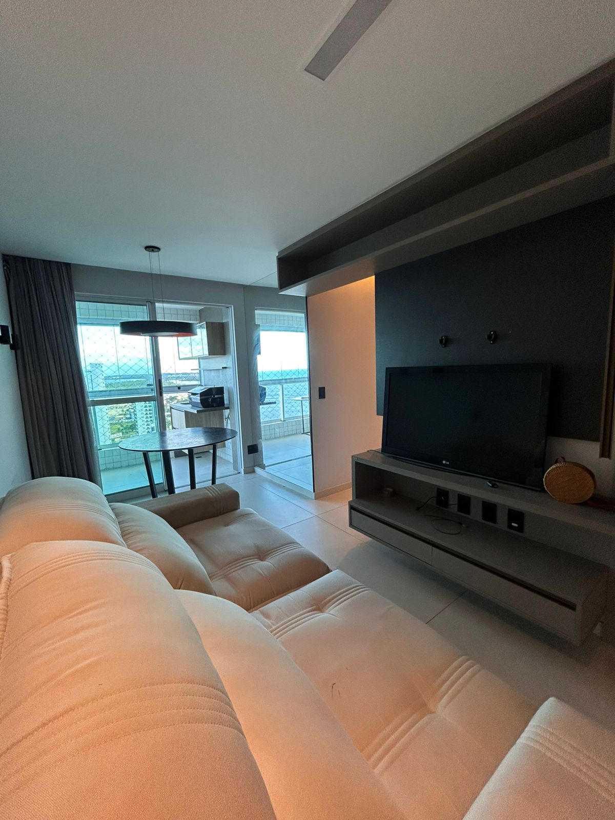 Imagem Apartamento com 3 Quartos à Venda ou Locação, 64 m² em Candeias - Jaboatão dos Guararapes Imagem Apartamento com 3 Quartos à Venda ou Locação, 64 m² em Candeias - Jaboatão dos Guararapes