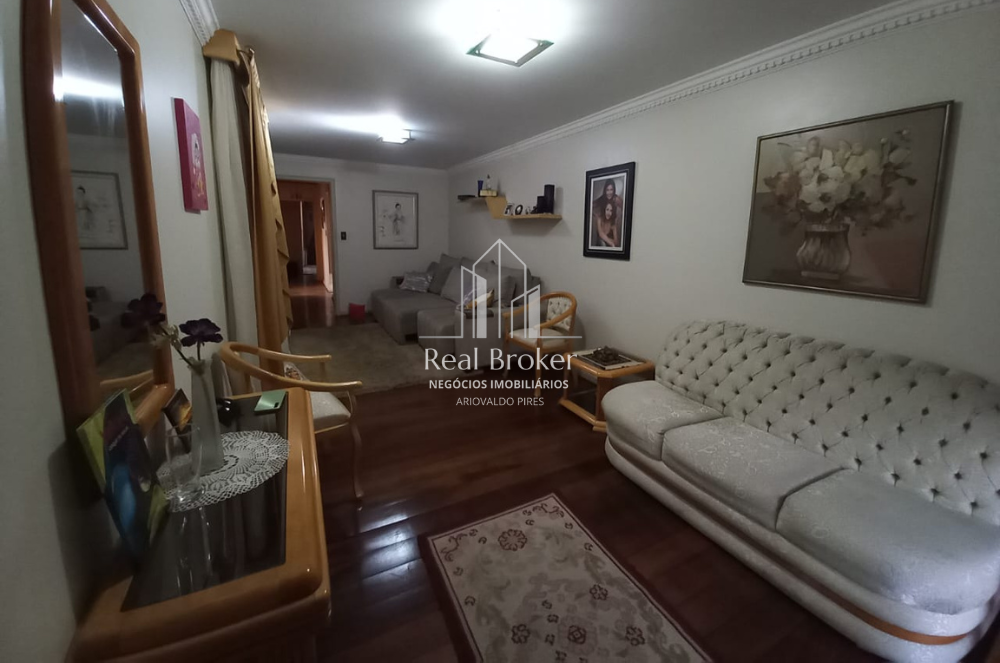 Imagem Casa com 3 Quartos à Venda, 280 m²em Orfãs - Ponta Grossa