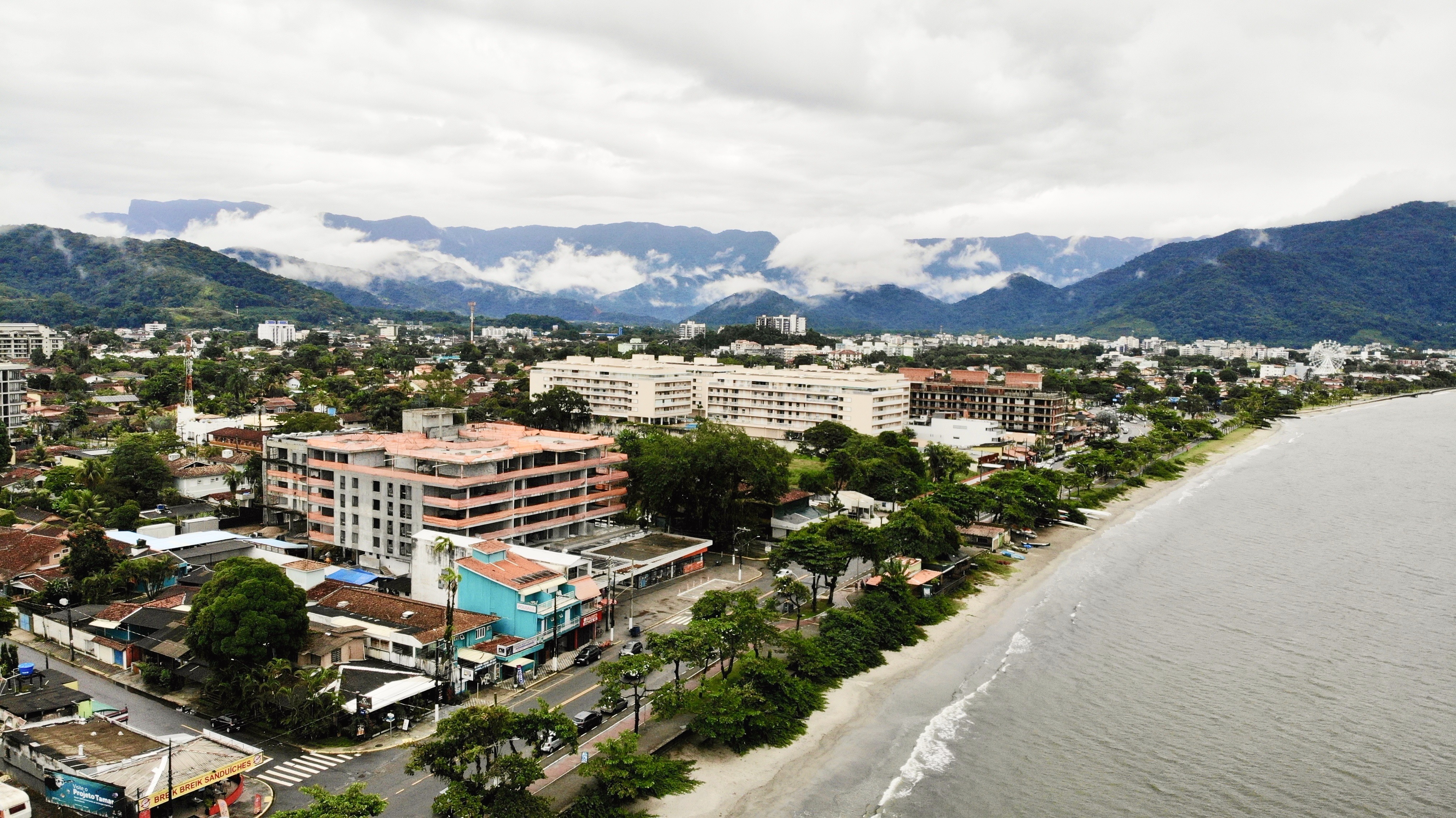 Imagem Casa com 3 Quartos à Venda, 244 m² em Itaguá - Ubatuba