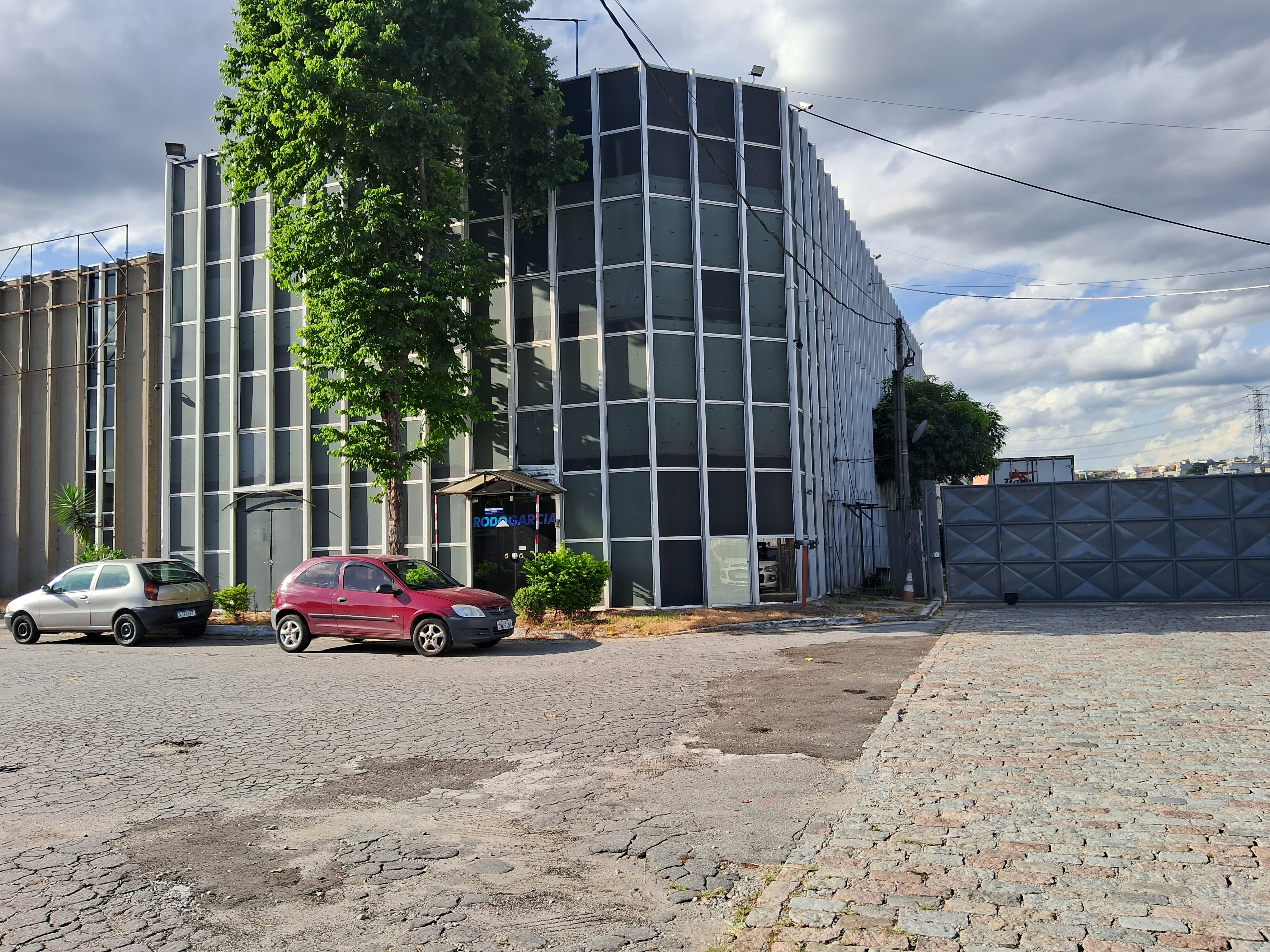 Galpão para Alugar, 5.000 m² em Remédios - Osasco