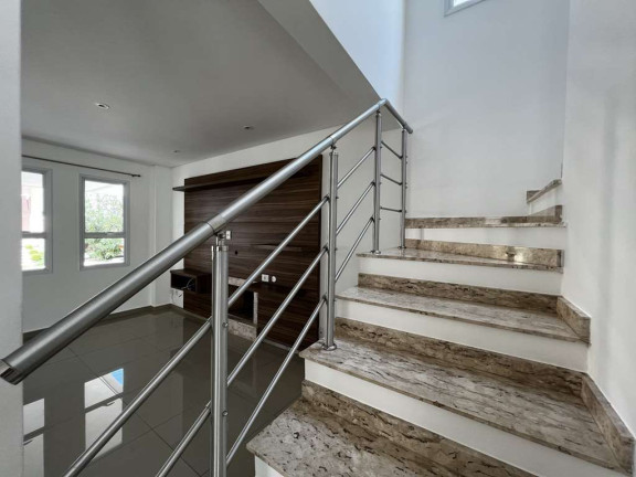 Imagem Casa de Condomínio com 3 Quartos à Venda, 192 m² em Moinho Velho - Cotia