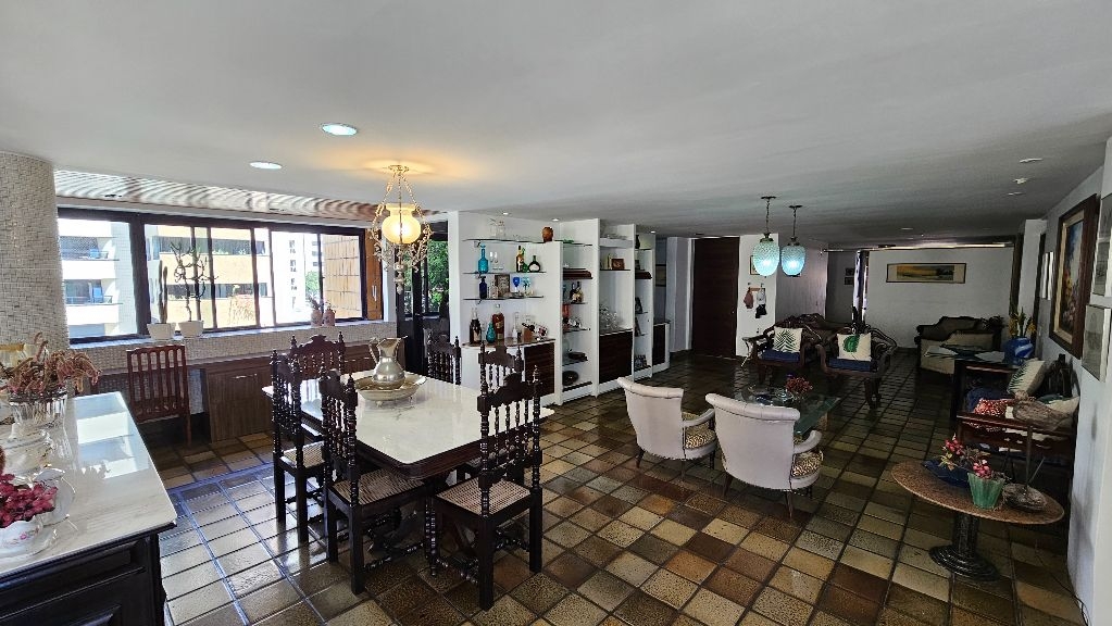 Imagem Apartamento com 4 Quartos à Venda, 292 m²em Meireles - Fortaleza