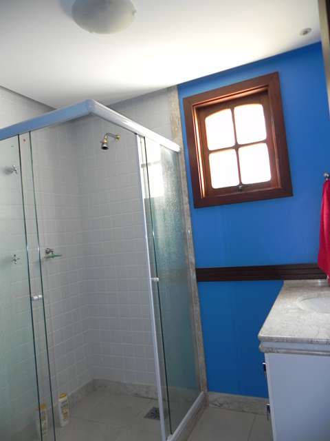 Imagem Casa com 4 Quartos à Venda, 570 m² em Várzea - Teresópolis