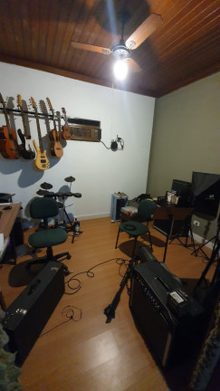 Imagem Casa com 2 Quartos à Venda ou Locação, 120 m² em Centro - Taubaté