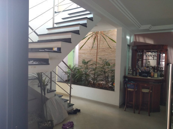 Sobrado com 3 Quartos à Venda, 189 m² em Jardim Stella - Santo André