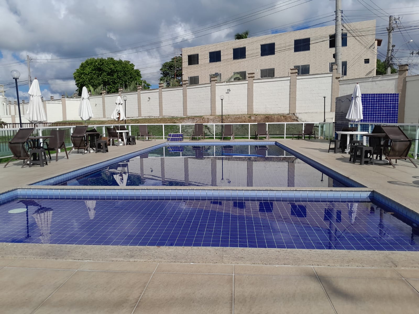 Imagem Apartamento com 2 Quartos à Venda, 44 m²em Vila de Abrantes (Abrantes) - Camaçari