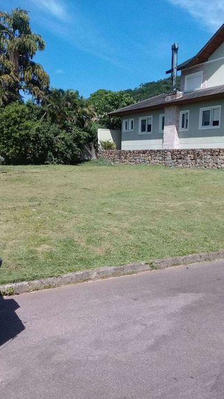 Imagem Terreno à Venda, 900 m² em Rio Tavares - Florianópolis