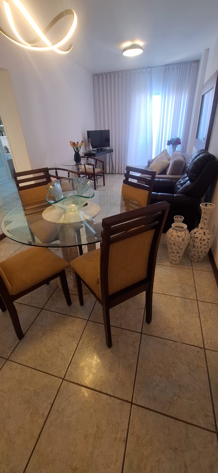 Imagem Apartamento com 2 Quartos à Venda, 73 m² em Itapuã - Vila Velha Imagem Apartamento com 2 Quartos à Venda, 73 m² em Itapuã - Vila Velha