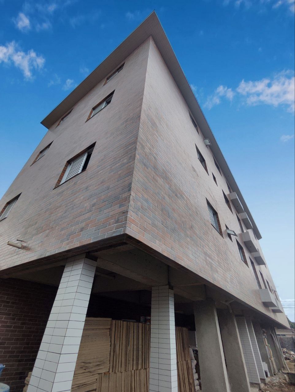 Imagem Apartamento com 4 Quartos à Venda, 239 m²em Jardim Casqueiro - Cubatão Imagem Apartamento com 4 Quartos à Venda, 239 m²em Jardim Casqueiro - Cubatão