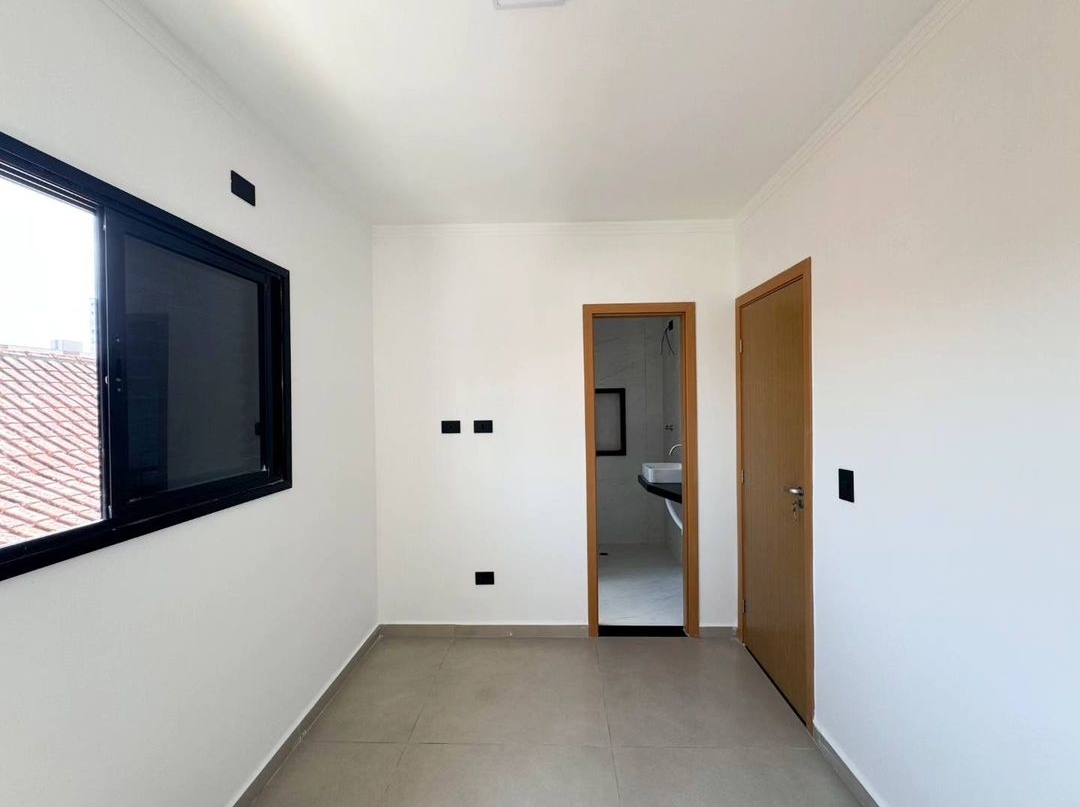 Imagem Sobrado com 3 Quartos à Venda, 120 m²em Guilhermina - Praia Grande