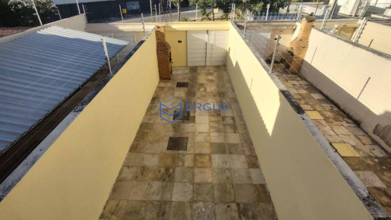 Imagem Casa com 3 Quartos à Venda, 150 m² em Maraponga - Fortaleza Imagem Casa com 3 Quartos à Venda, 150 m² em Maraponga - Fortaleza
