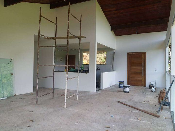 Imagem Casa com 3 Quartos à Venda, 350 m² em Várzea - Teresópolis Imagem Casa com 3 Quartos à Venda, 350 m² em Várzea - Teresópolis