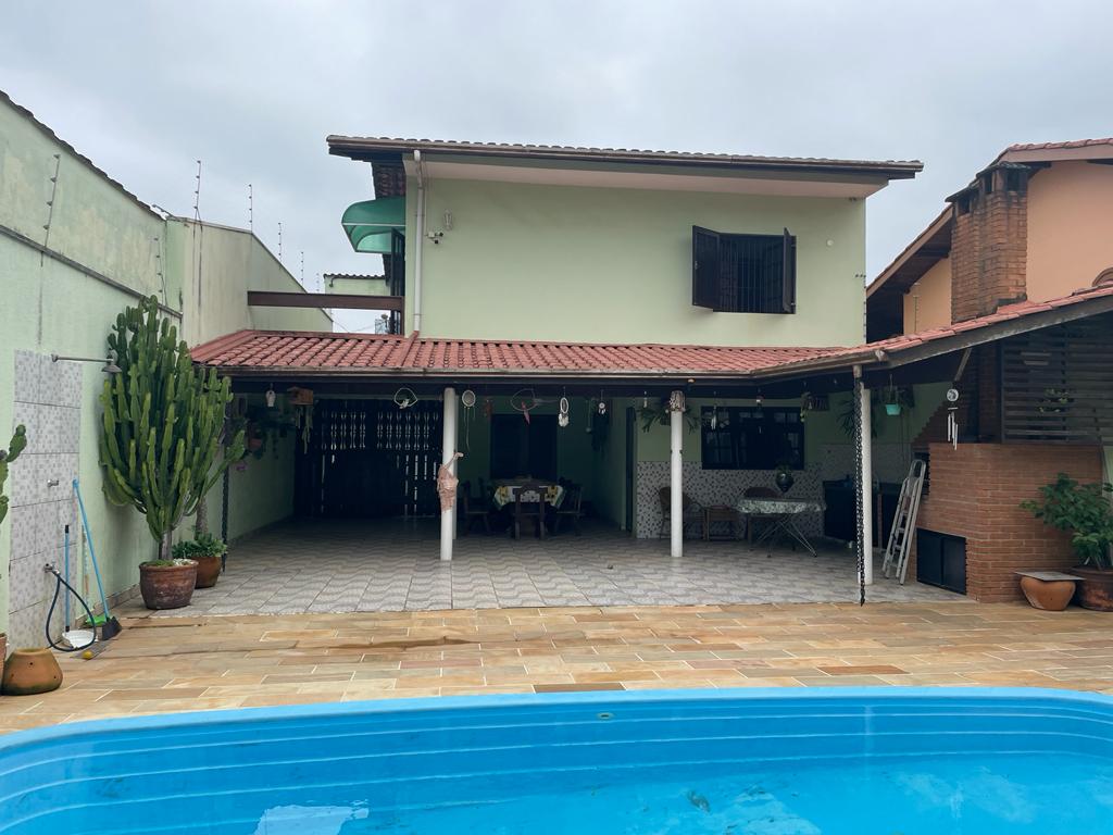 Imagem Sobrado com 4 Quartos à Venda, 228 m²em Nova Itanhaém - Itanhaém