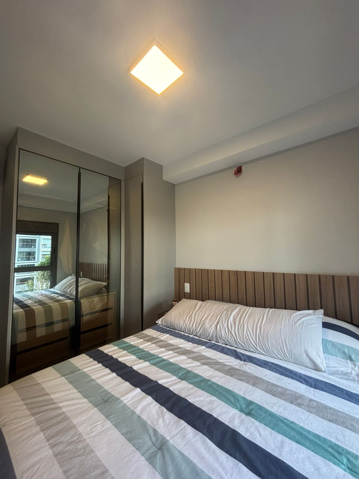 Imagem Apartamento com 1 Quarto à Venda, 50 m² em Jardim das Acácias - São Paulo