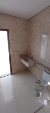 Imagem Sobrado com 3 Quartos à Venda, 132 m²em Parque 10 de Novembro - Manaus