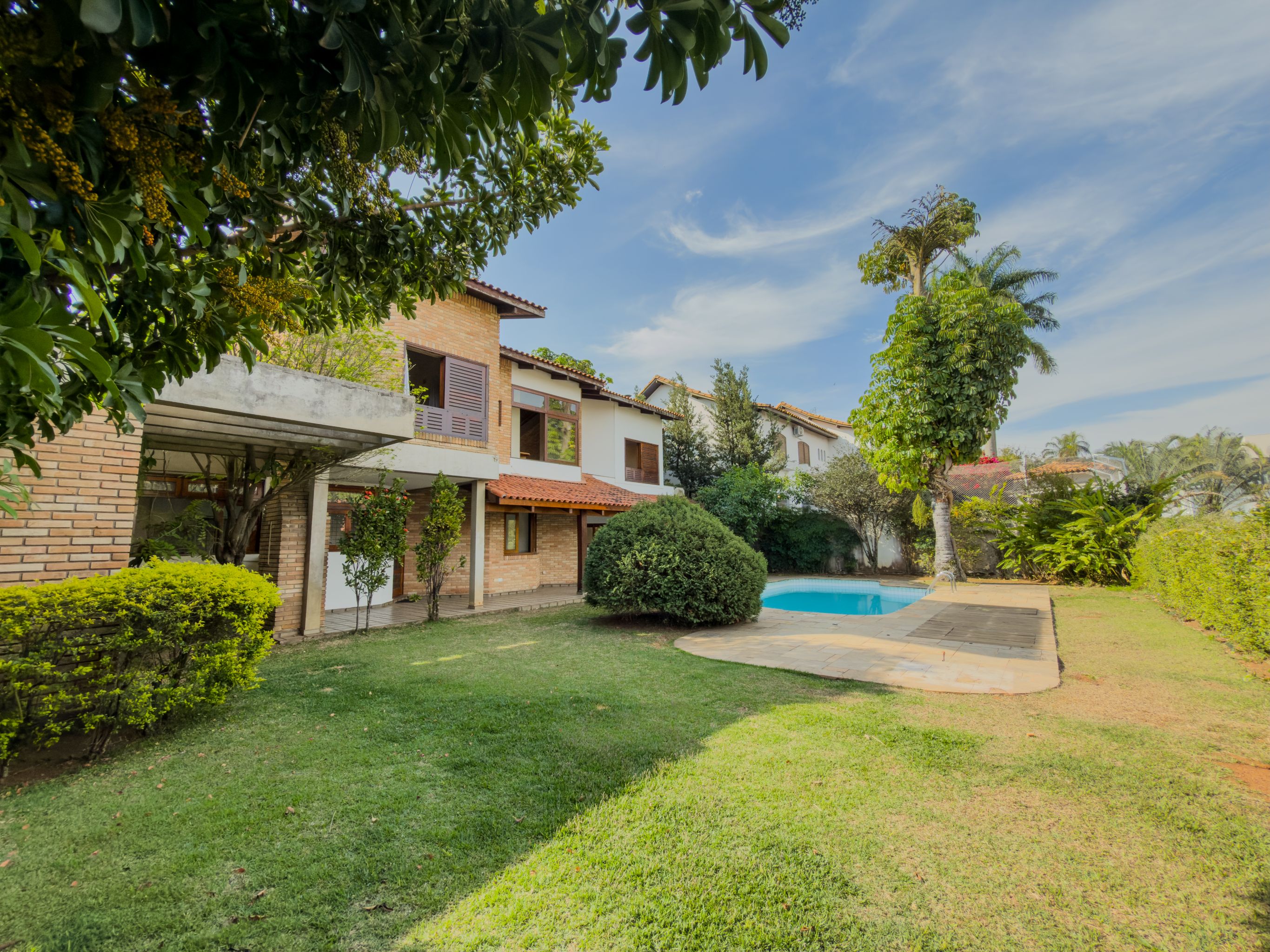 Imagem Casa de Condomínio com 3 Quartos à Venda ou Locação, 450 m² em Alphaville - Santana de Parnaíba