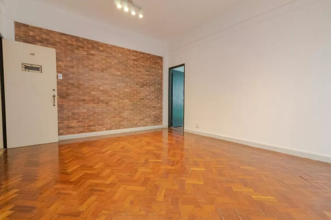 Imagem Apartamento com 2 Quartos à Venda, 92 m²em Copacabana - Rio de Janeiro Imagem Apartamento com 2 Quartos à Venda, 92 m²em Copacabana - Rio de Janeiro