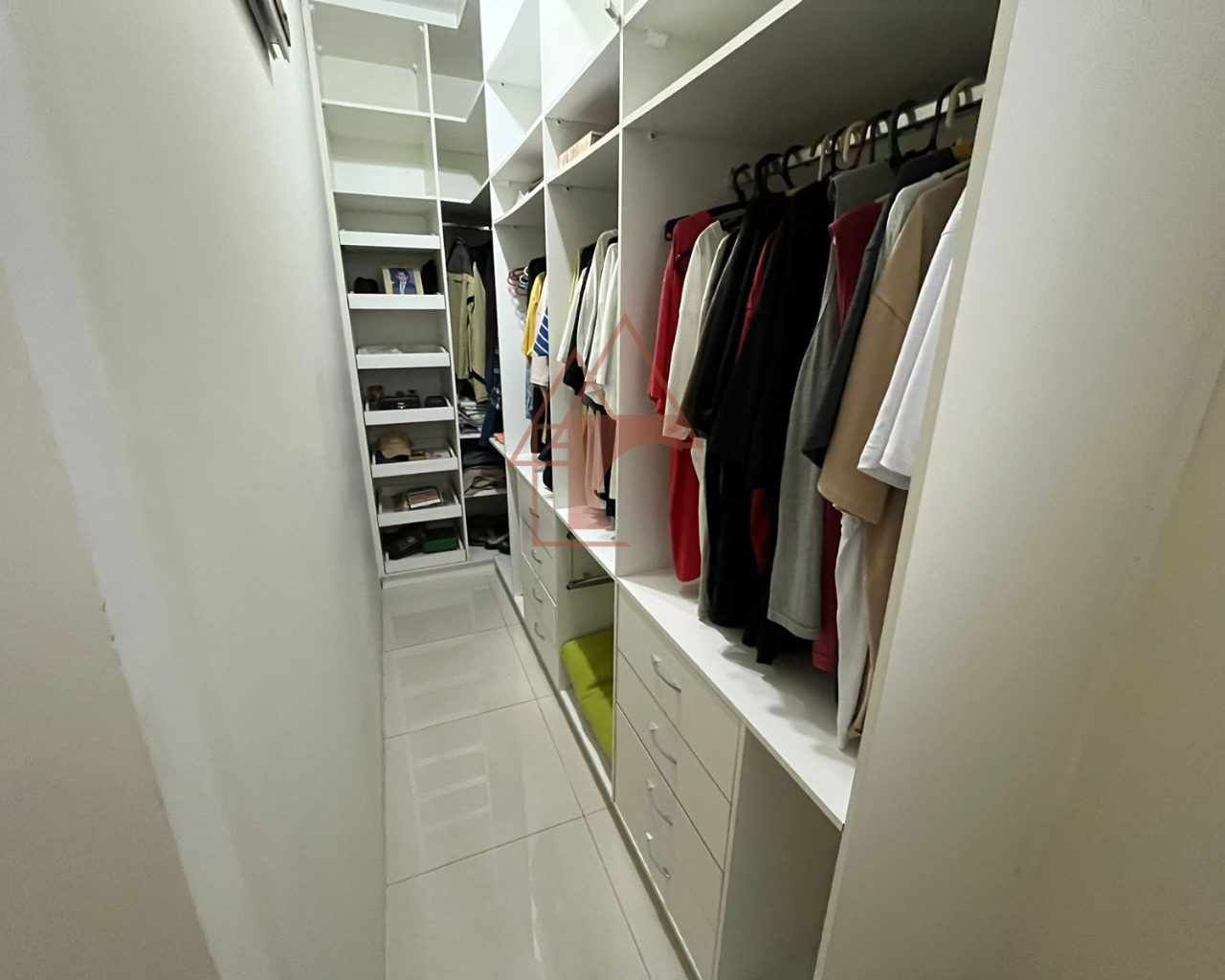 Imagem Sobrado com 3 Quartos à Venda, 155 m²em Vila Ponte Nova - Cubatão Imagem Sobrado com 3 Quartos à Venda, 155 m²em Vila Ponte Nova - Cubatão