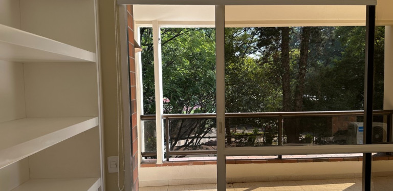 Imagem Apartamento com 4 Quartos à Venda ou Locação, 284 m² em Jardim Europa - São Paulo Imagem Apartamento com 4 Quartos à Venda ou Locação, 284 m² em Jardim Europa - São Paulo