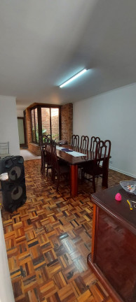 Imagem Casa com 2 Quartos à Venda, 250 m² em Jardim Luso - São Paulo