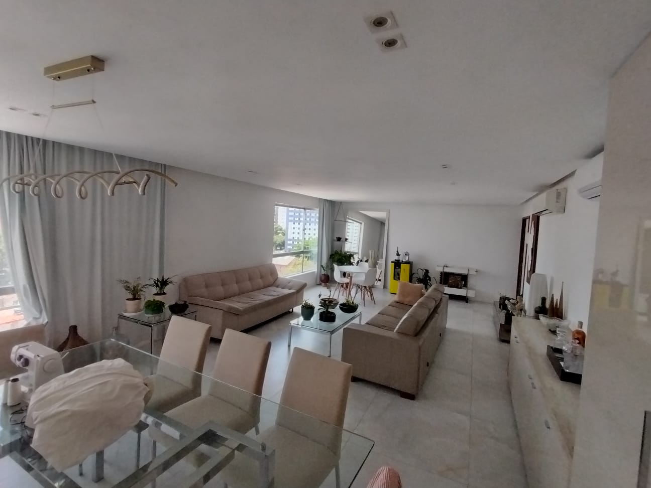 Imagem Apartamento com 4 Quartos à Venda, 198 m² em Aflitos - Recife Imagem Apartamento com 4 Quartos à Venda, 198 m² em Aflitos - Recife