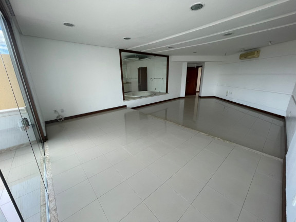 Imagem Casa com 4 Quartos à Venda, 290 m² em Caixa D'Água - Jequié