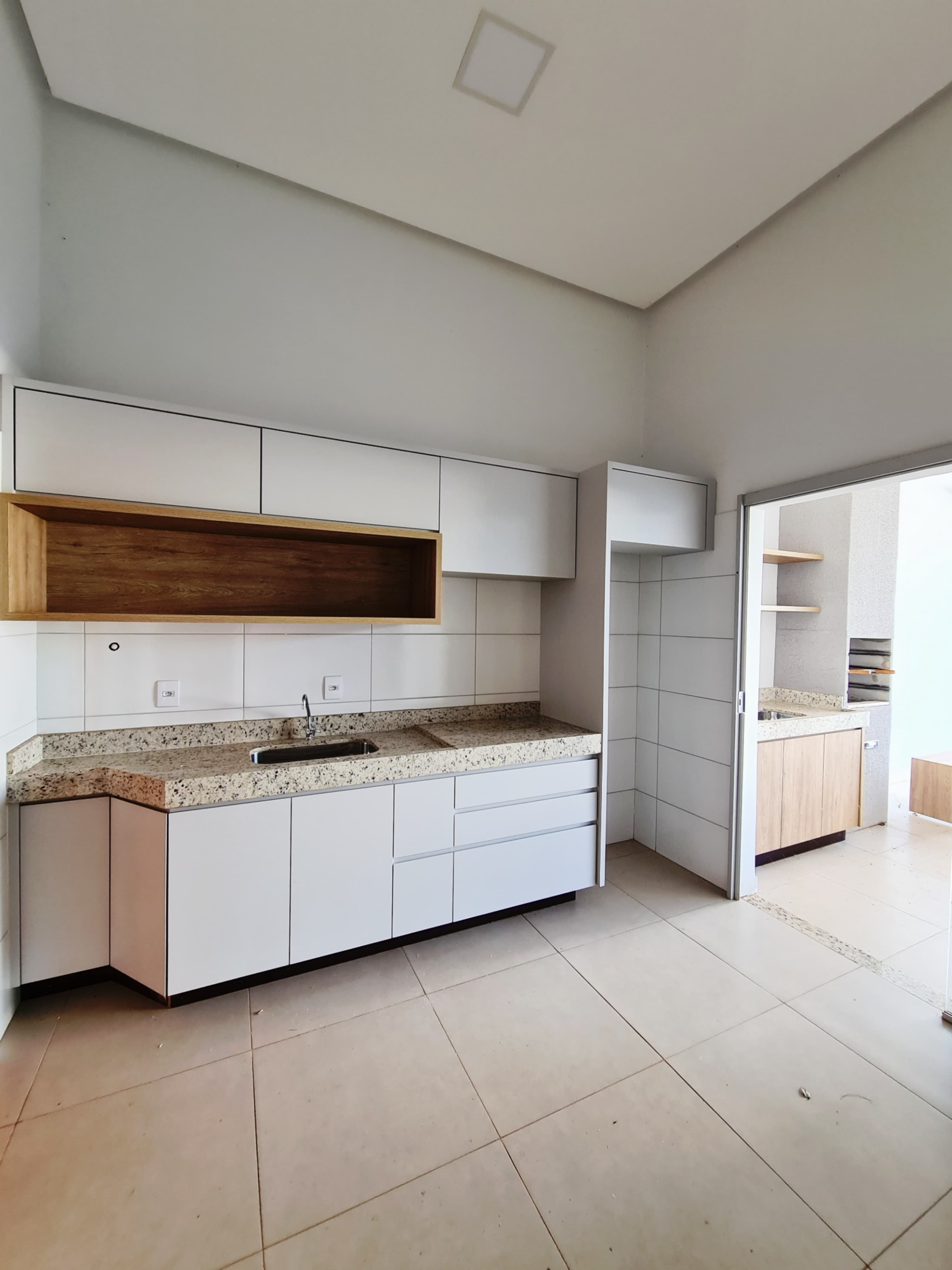 Imagem Casa com 3 Quartos à Venda, 102 m²em Jardim Bom Jesus - Goiânia Imagem Casa com 3 Quartos à Venda, 102 m²em Jardim Bom Jesus - Goiânia