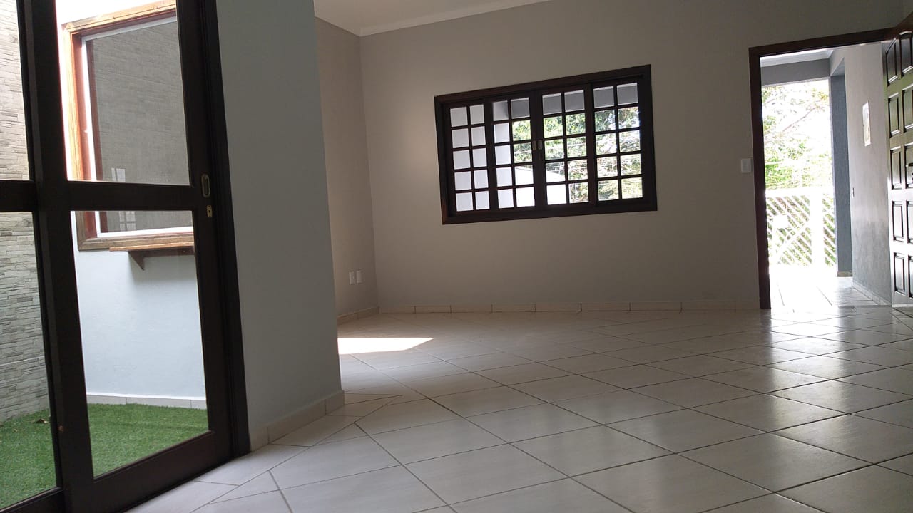 Imagem Casa com 2 Quartos para Alugar, 162 m²em Jardim Primavera - Bragança Paulista Imagem Casa com 2 Quartos para Alugar, 162 m²em Jardim Primavera - Bragança Paulista