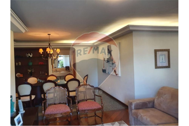 Imagem Apartamento com 3 Quartos à Venda, 215 m² em Santa Rosa - Niterói